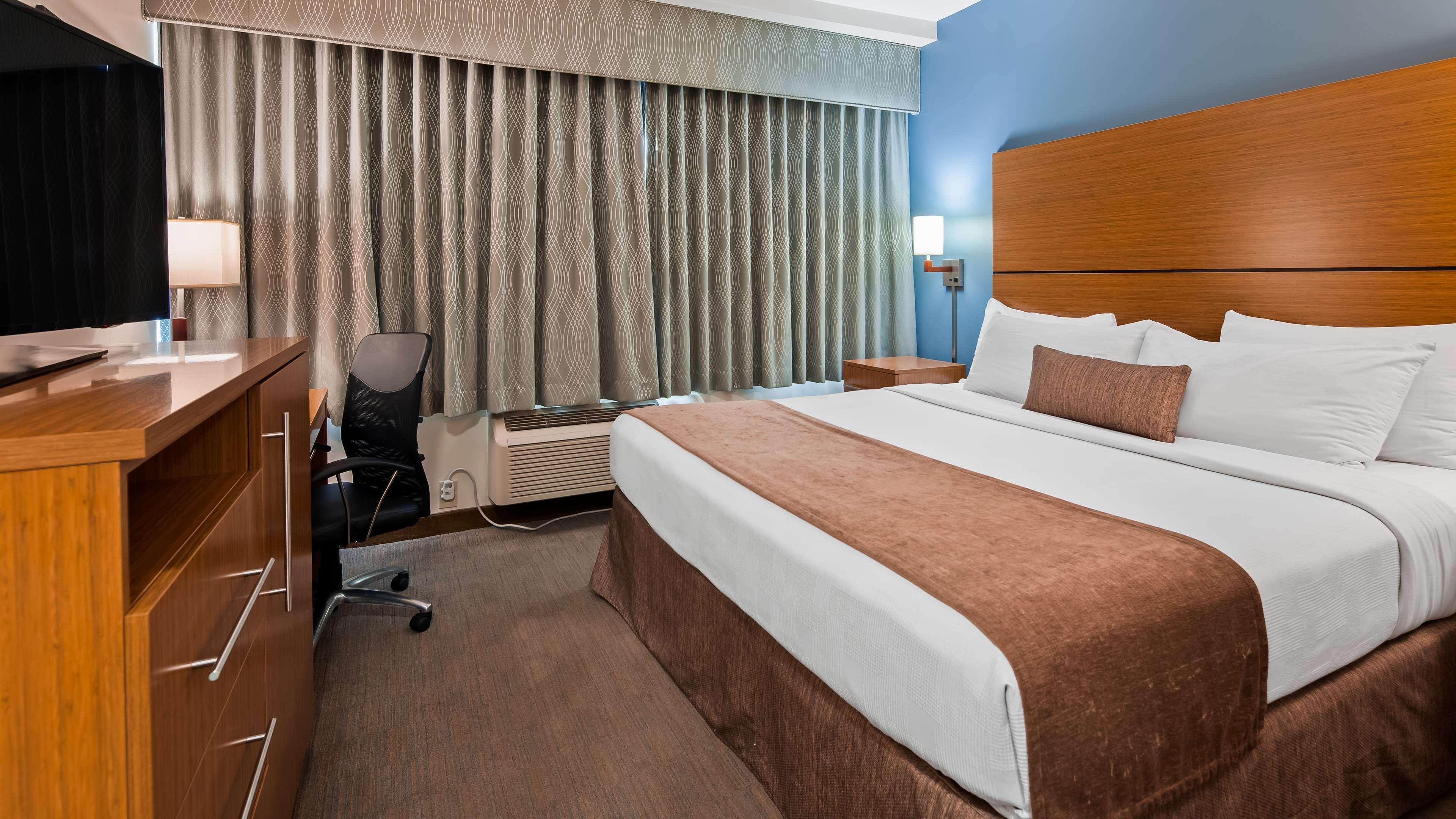 Best Western Plus Philadelphia Convention Center Hotel Exterior photo