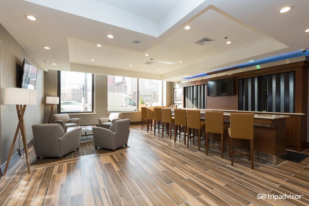 Best Western Plus Philadelphia Convention Center Hotel Exterior photo
