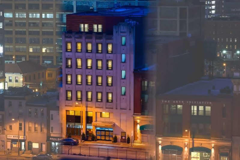 Best Western Plus Philadelphia Convention Center Hotel Exterior photo